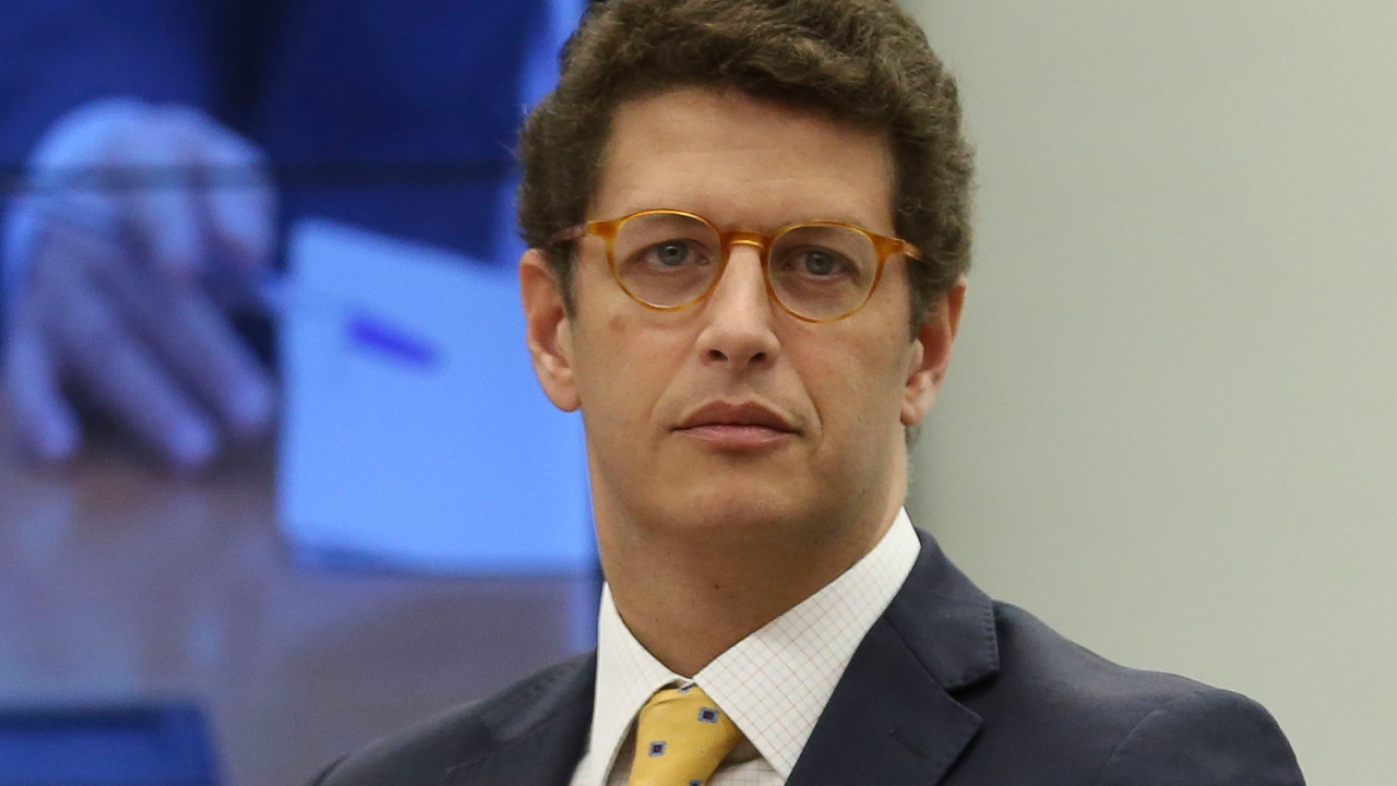 Imagem de STF torna Ricardo Salles réu em mais um processo contra ex-ministro de Bolsonaro