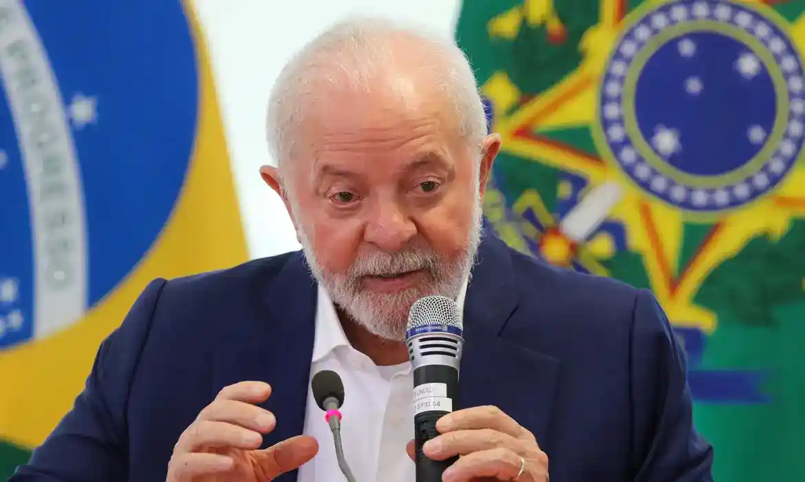Imagem de Governo Lula gasta R$ 263 milhões com cruzeiros de luxo para a COP30 em Belém
