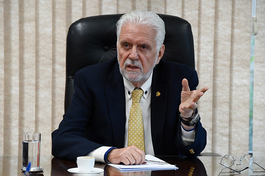 Imagem de PF aponta Jaques Wagner como interlocutor de pautas do Banco Master no Senado