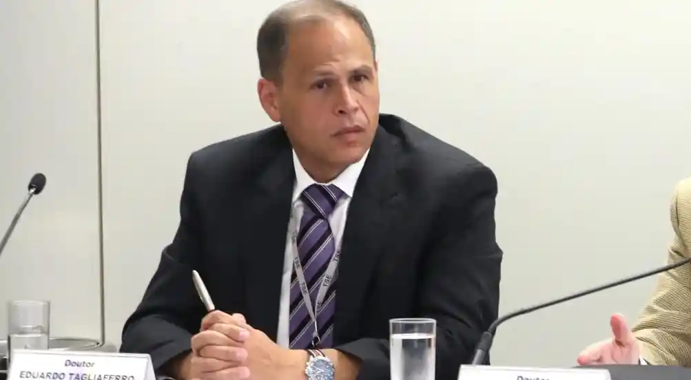 Imagem de Ex-assessor do TSE diz que redigia relatórios contra parlamentares para Alexandre de Moraes