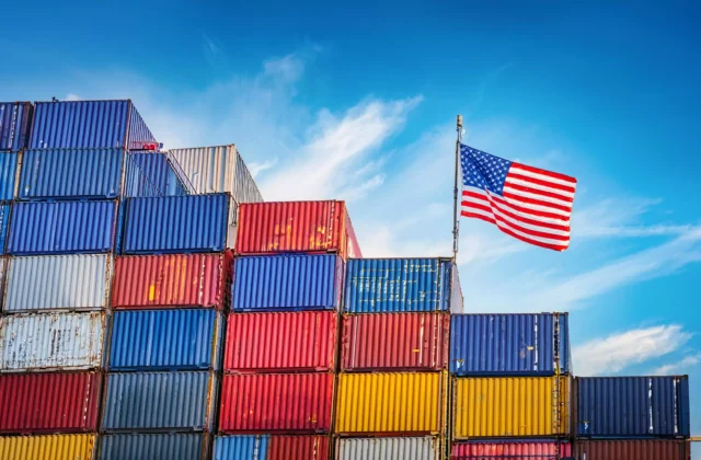 Imagem de EUA impõem nova tarifa de 12,5% ao Brasil por investigação sobre trabalho forçado