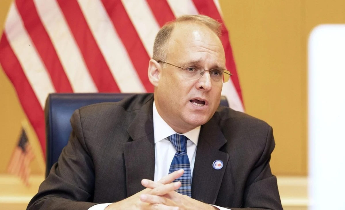 Imagem de Ex-funcionário do Tesouro dos EUA afirma que regime da Venezuela financiou campanhas de esquerda na América Latina, incluindo o Brasil