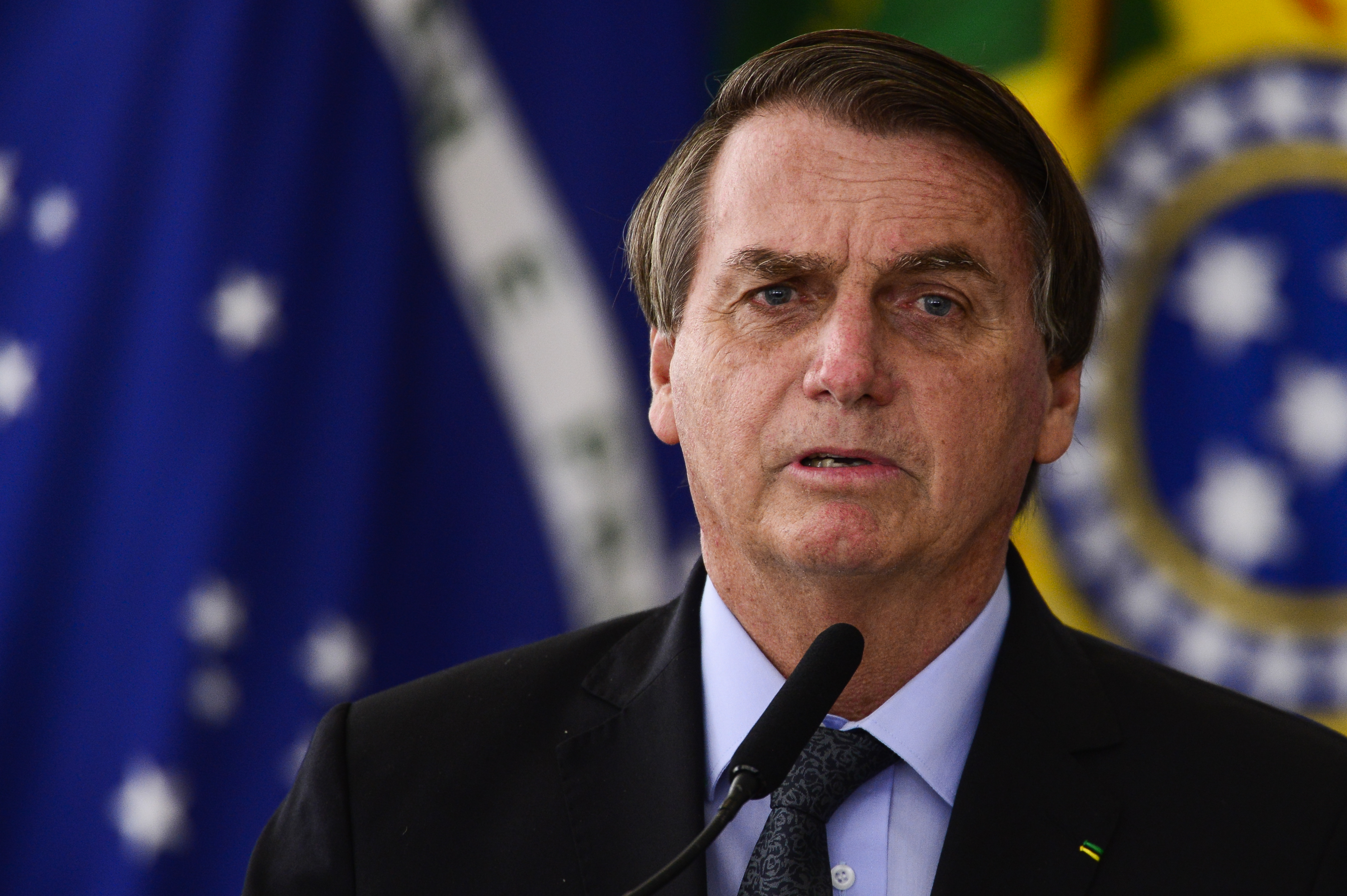 Imagem de Bolsonaro inicia fisioterapia e passa por ajustes de medicação após cirurgia abdominal