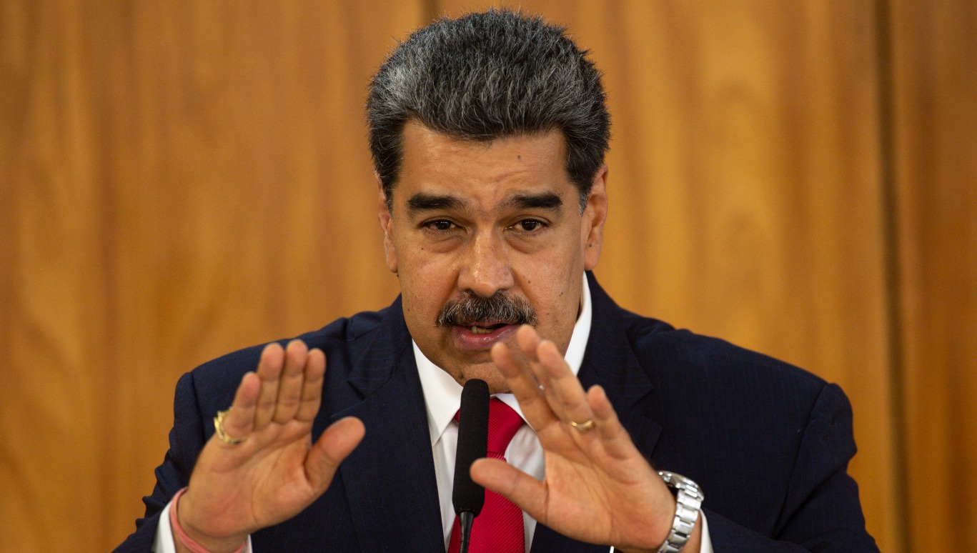 Imagem de Maduro pede aos EUA que evitem “guerra louca” no Caribe