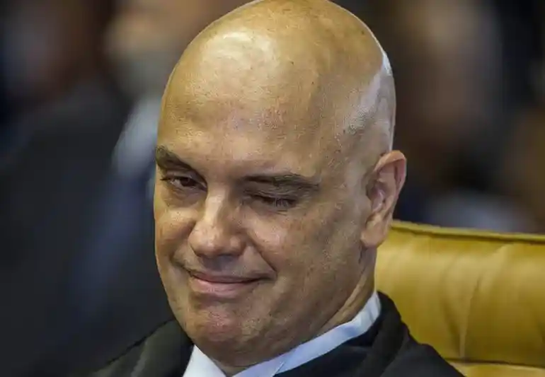 Imagem de 8/1: Moraes determina prisão de condenado por descumprimento de pena alternativa