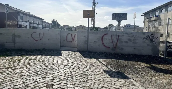 Imagem de Autoridades portuguesas monitoram presença do Comando Vermelho em Portugal após alertas sobre expansão do crime organizado