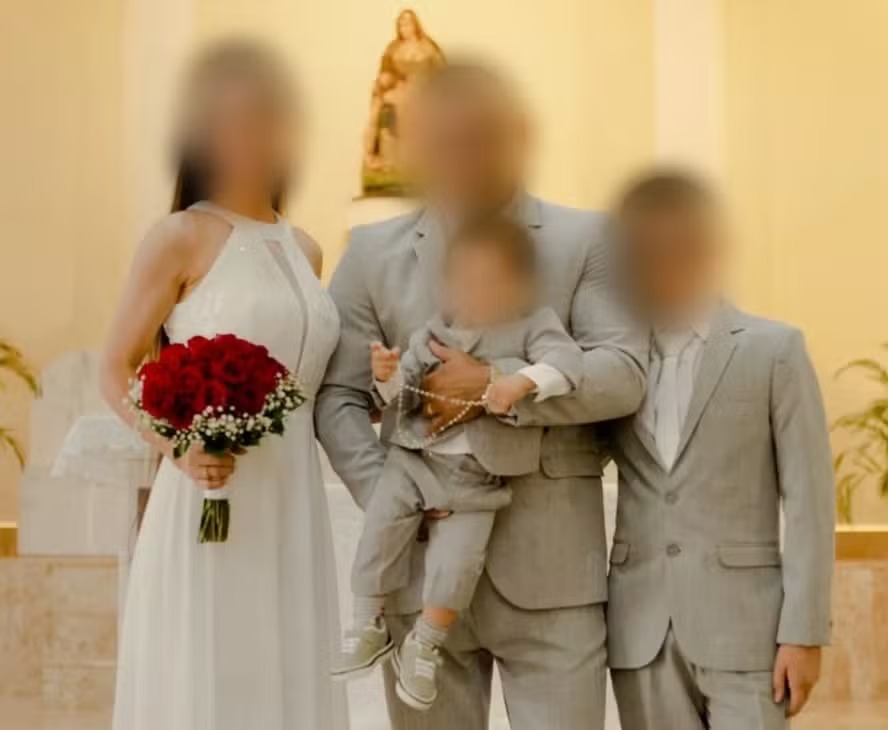 As vítimas ao lado do adolescente apreendido pelos assassinatos