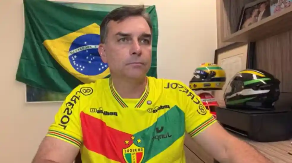 Imagem de PL aciona TSE e acusa ICL de promover campanha eleitoral antecipada contra Flávio Bolsonaro