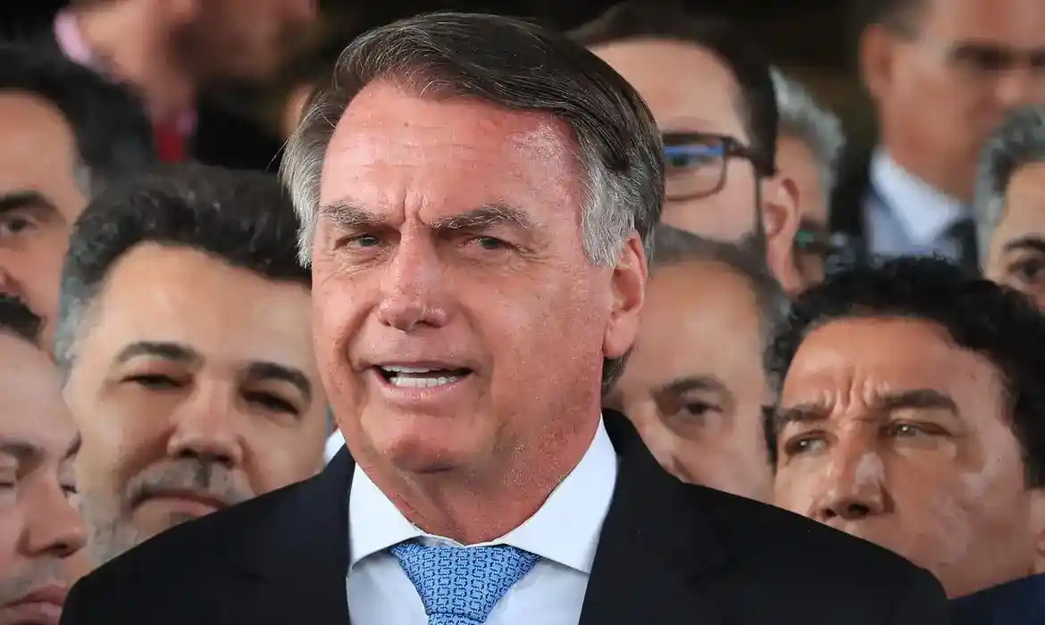 Imagem de Casa Rosada nega ter recebido pedido de asilo de Jair Bolsonaro