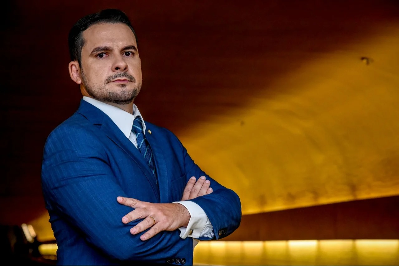 Deputado Capitão Alberto Neto