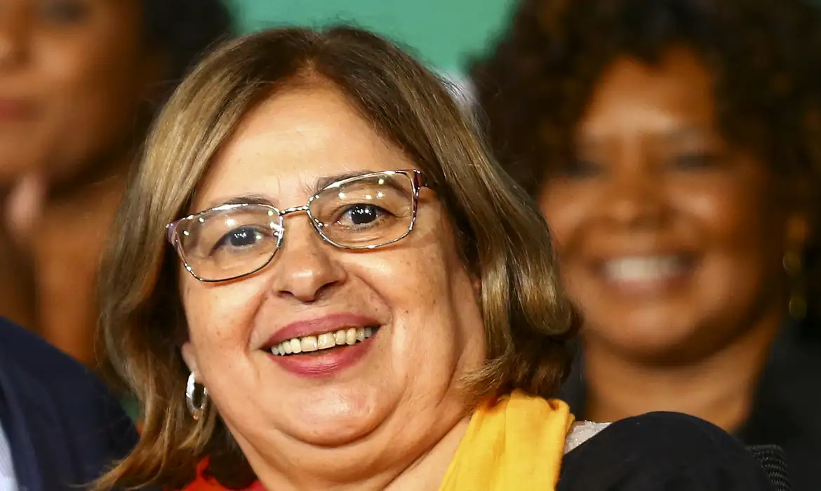 Imagem de Governo Lula lamenta revogação de norma que facilitava aborto em menores de idade