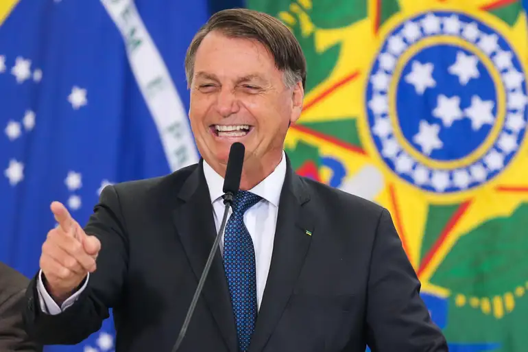 Imagem de Bolsonaro pode conquistar até 44 cadeiras no Senado em 2027, aponta levantamento