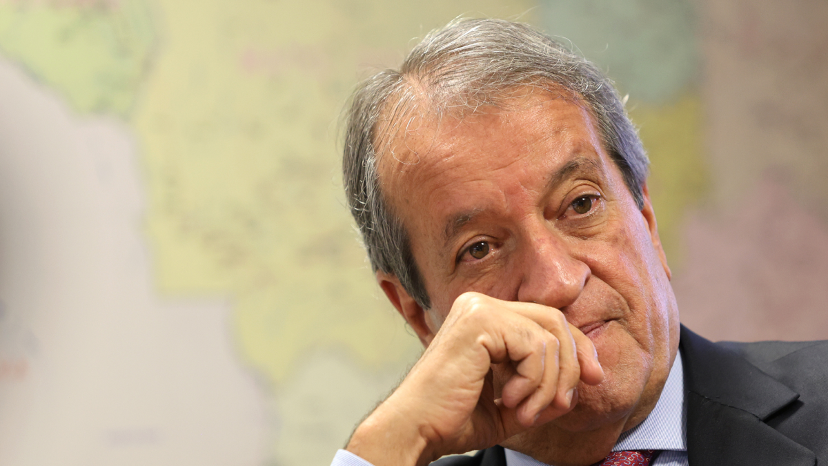 Imagem de Dino mantém investigação sobre Valdemar Costa Neto e bloqueia R$ 119 milhões em bens