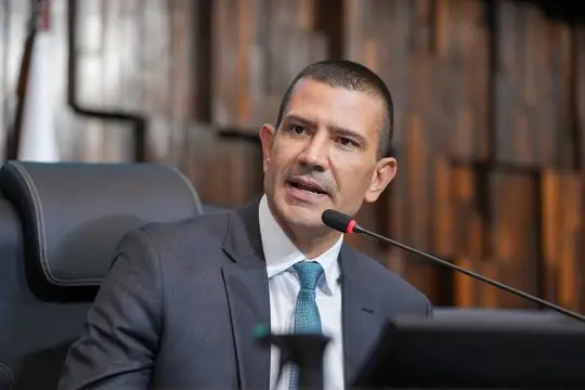 Imagem de Douglas Ruas aciona STF para assumir governo do Rio