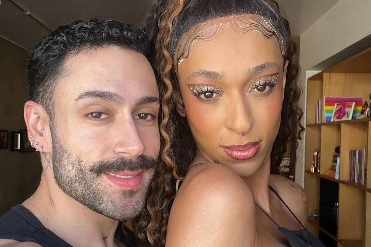 O maquiador Ronaldo Hass é um dos servidores nomeados no gabinete da deputada Erika Hilton