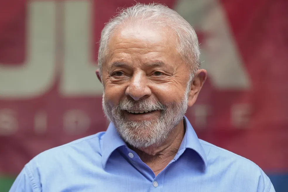 Imagem de Lula dá a entender que irá dobrar a aposta sobre tarifaço de Trump: "vai tomar um seis"