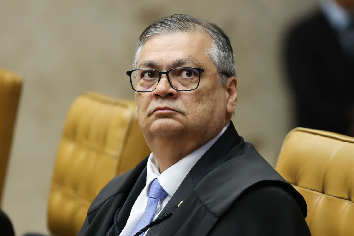 Imagem de Deputado acusa Flávio Dino de interferência política no Maranhão