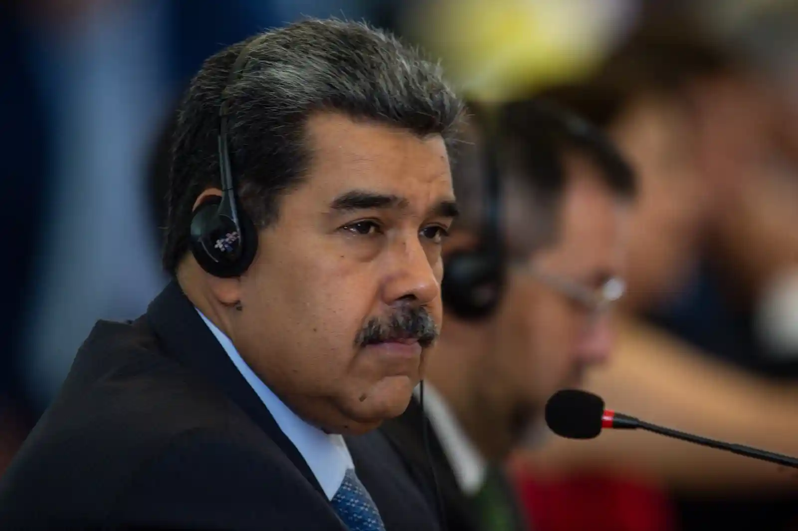 Imagem de Maduro mobiliza 4,5 milhões de milicianos após EUA dobrarem recompensa por sua captura