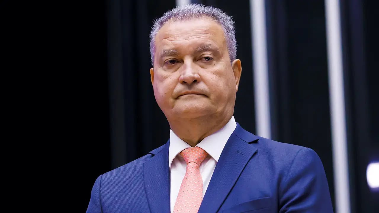 Imagem de Auditoria do TCE aponta "erro grosseiro" e Rui Costa pode ter que devolver R$48,7 milhões no caso dos respiradores, diz jornal