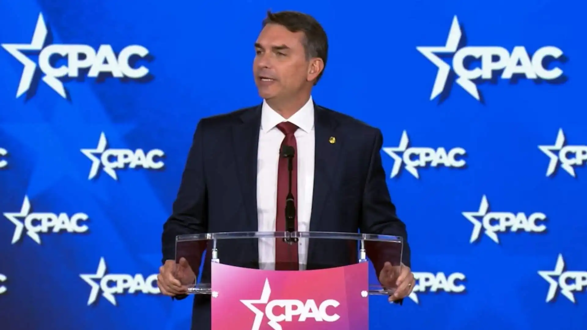 Imagem de Flávio Bolsonaro lidera Lula em SP, aponta AtlasIntel