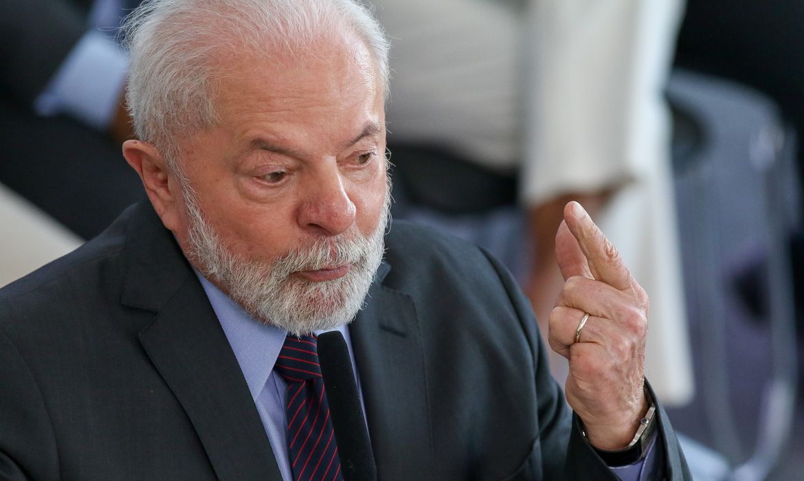 Imagem de Lula lança pacote de R$ 11 bilhões contra o crime organizado