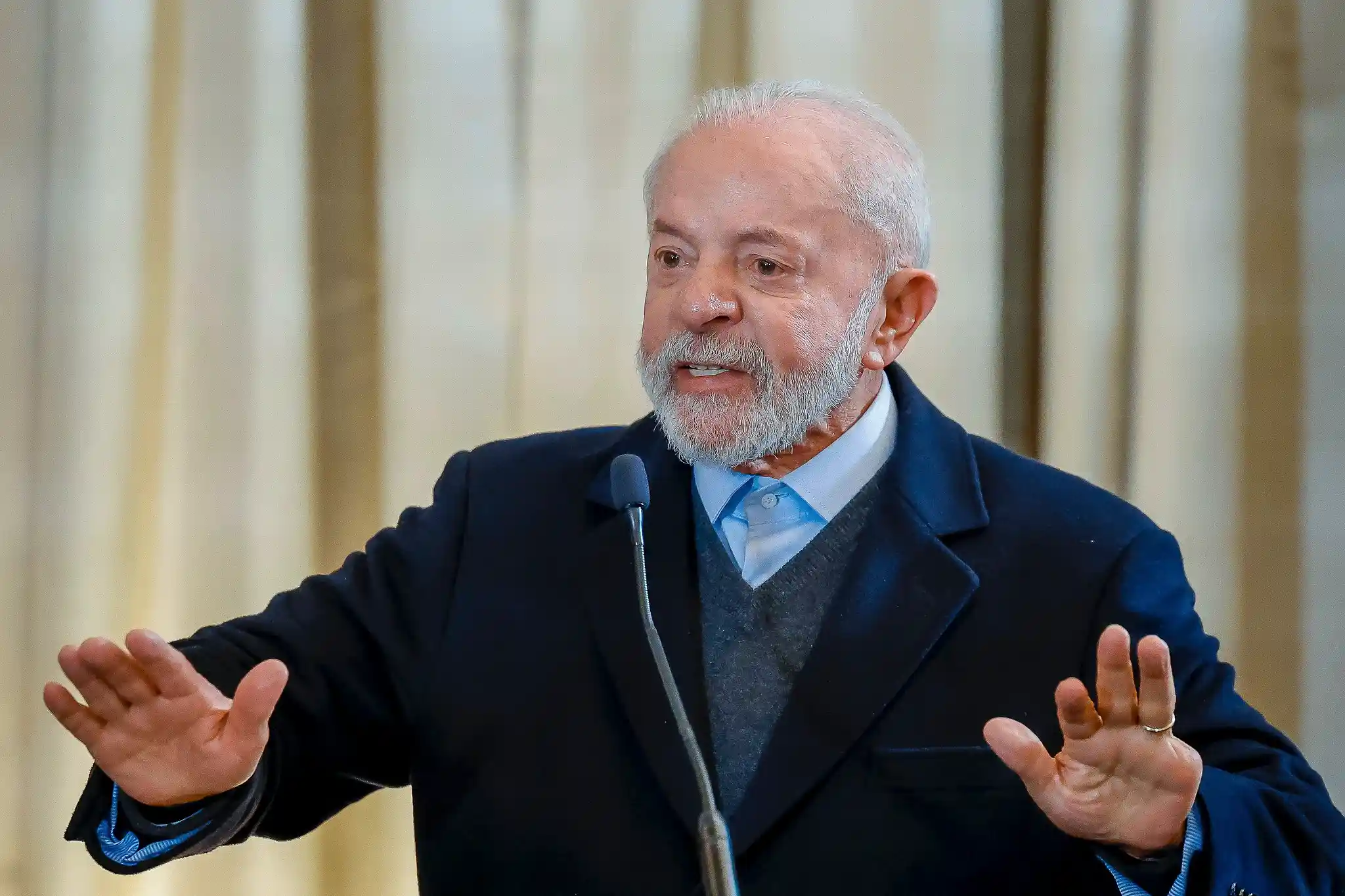 Imagem de Lula orienta defesa de Lulinha a colocá-lo à disposição da Justiça