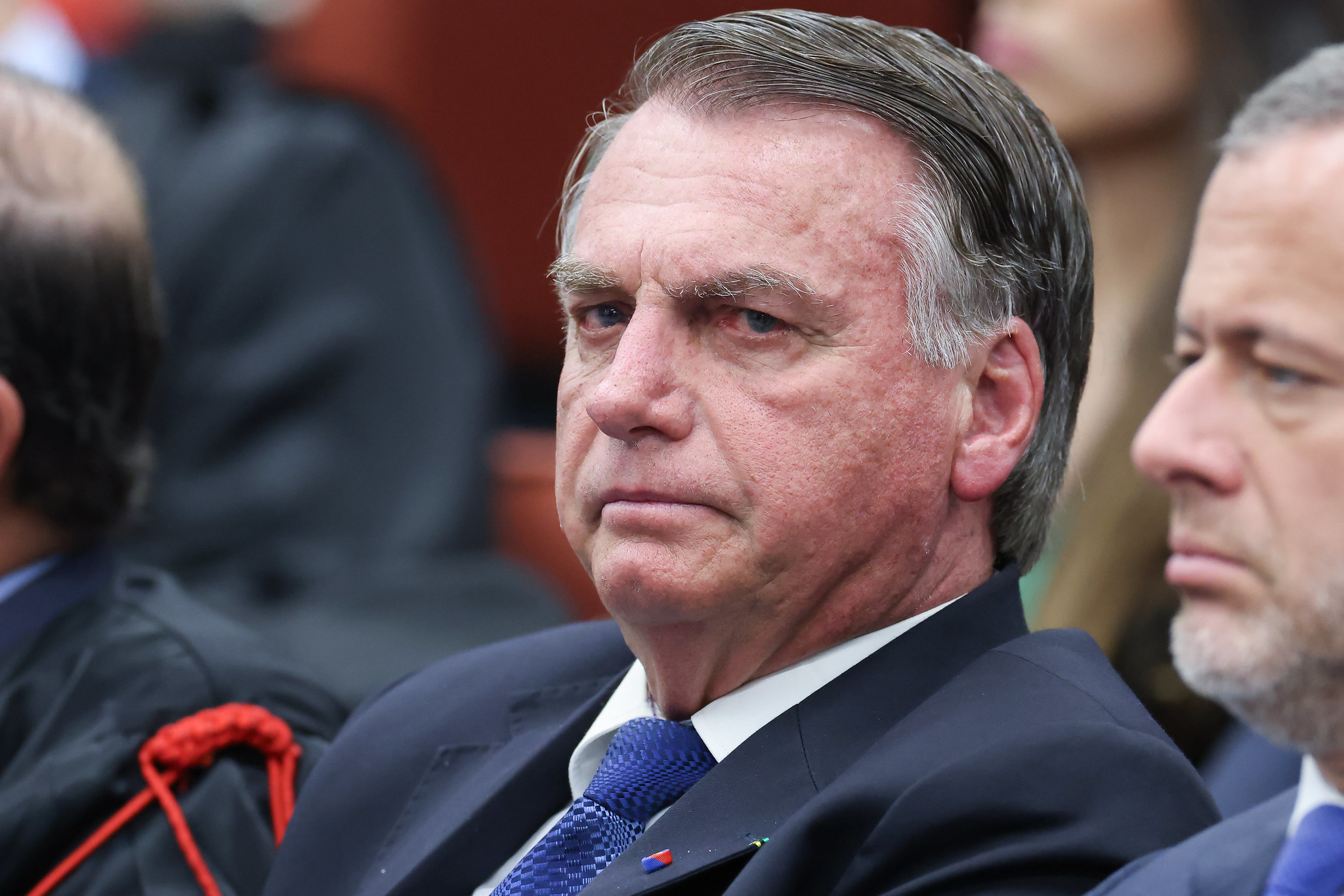 Imagem de Moraes quer que Bolsonaro cumpra possível pena na Papuda, diz coluna