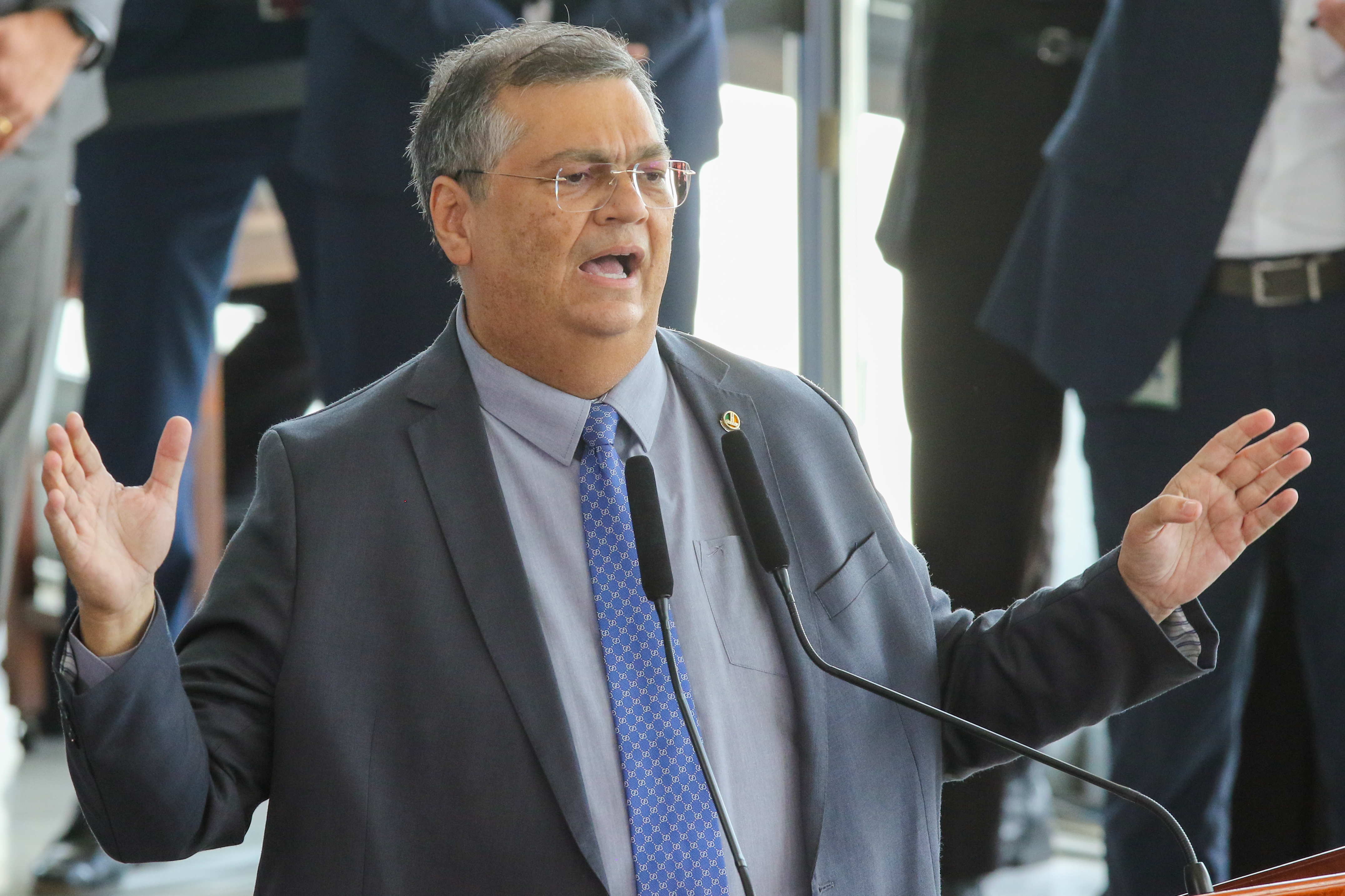 Imagem de Dino se diz contra projeto de lei que revê penas de condenados pelo 8 de janeiro