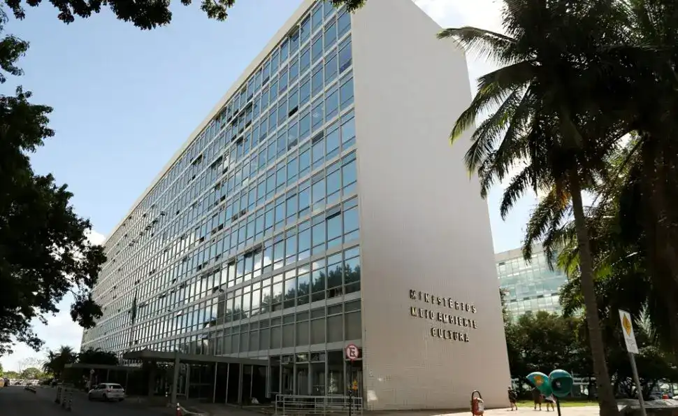 Imagem de Governo suspende R$ 6 milhões para ONG após inconsistências em registros de castrações