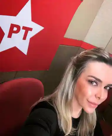 Imagem de Mensagens mostram preocupação de Lulinha com viagem à Europa ao lado de lobista