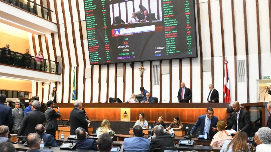 Imagem de AL-BA aprova novo empréstimo bilionário e endividamento da Bahia sob Jerônimo já chega a R$ 26 bilhões