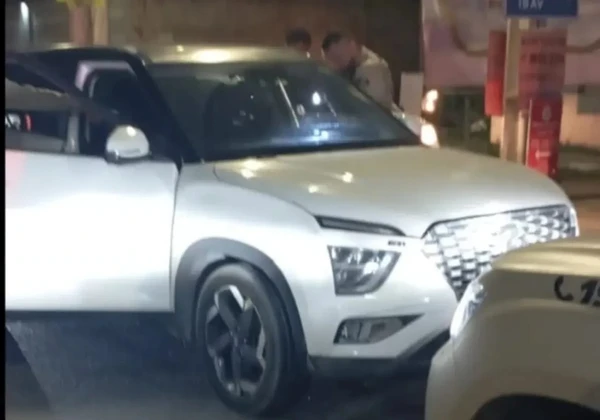 Imagem de Mulher é baleada enquanto dirigia em avenida movimentada de Feira de Santana