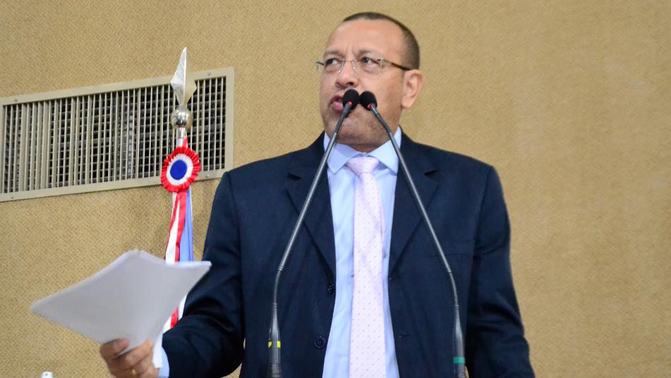 Imagem de Soldado Prisco critica sucateamento da PM e cobra ação do governo Jerônimo após denúncia da Rondesp