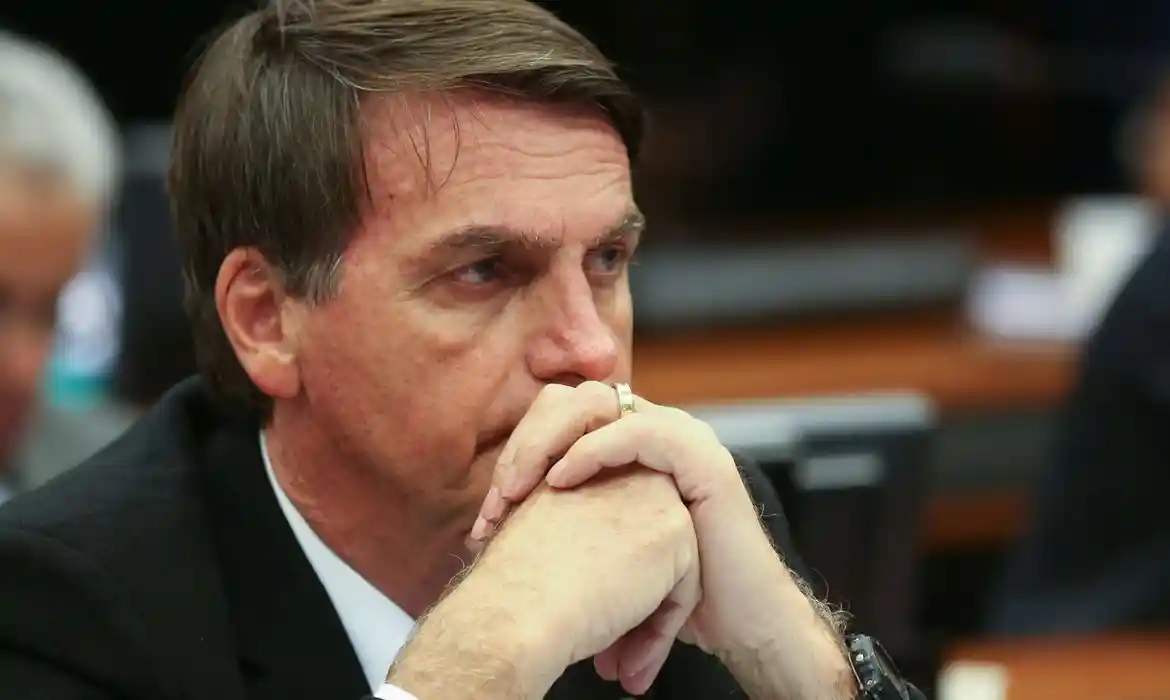 Imagem de Moraes determina destinação de armas apreendidas de Bolsonaro ao Exército