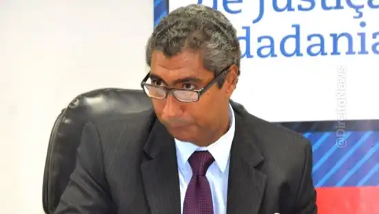 Imagem de Ex-secretário do PT perde posto de promotor após acusação de assédio sexual