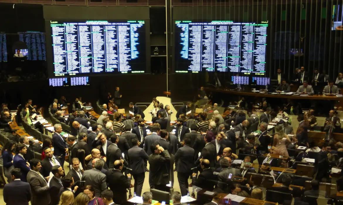 Imagem de Justiça encaminha ao MP denúncia sobre uso de fundo partidário para ataques políticos