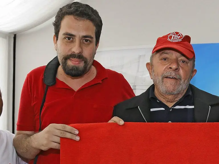 Imagem de Lula decide nomear Guilherme Boulos como novo ministro