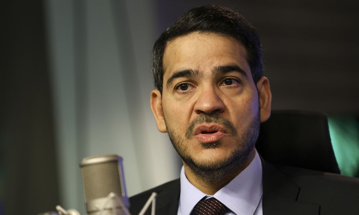 Imagem de Após derrota no Senado, Jorge Messias sinaliza permanência na AGU