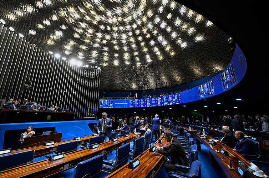 Imagem de Senado aprova prazo de 60 dias para regularização ambiental de imóveis rurais