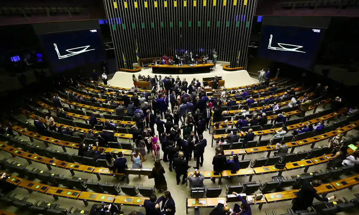 Imagem de Câmara pede ao STF rejeição de ações contra Lei da Dosimetria e defende validade da norma
