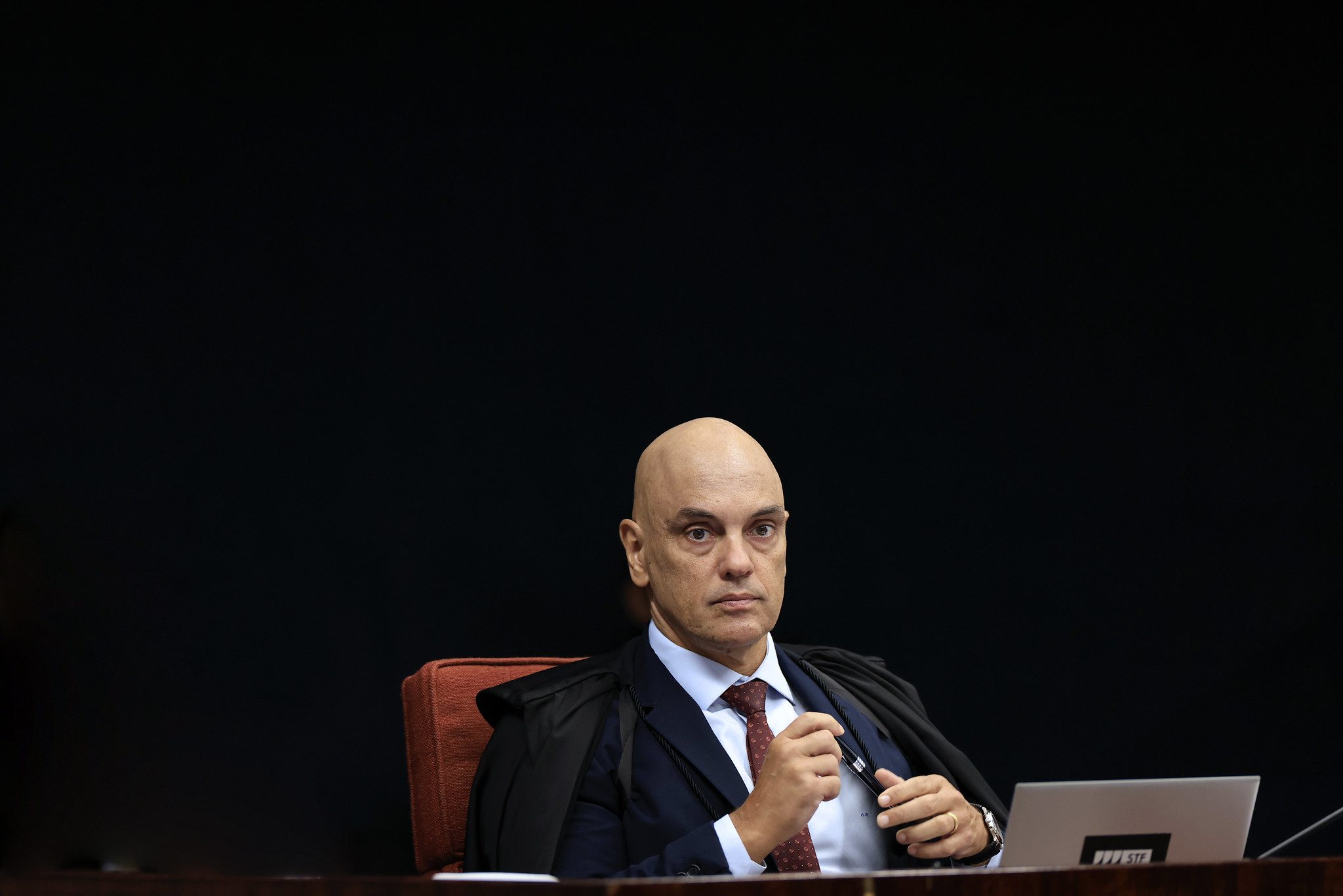 Imagem de Moraes autoriza atendimento odontológico de Bolsonaro, mas impõe sigilo sobre consulta