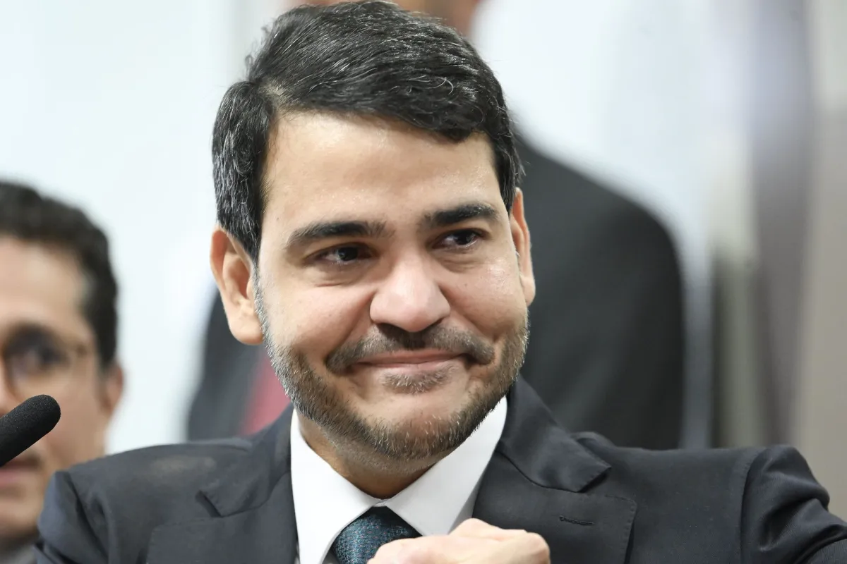 Imagem de Senado rejeita indicação de Jorge Messias ao STF por 42 votos a 34