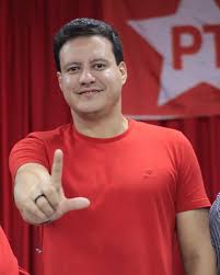 Imagem de MP pede afastamento de vice-governador petista movimentou R$ 9,6 milhões