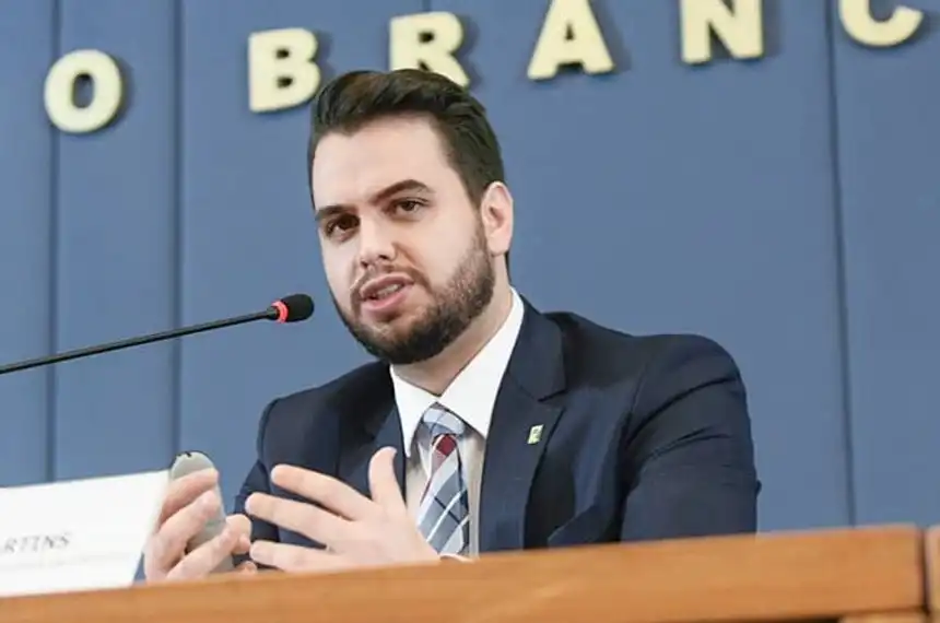 Imagem de Documento dos EUA confirma registro falso sobre entrada de Filipe Martins