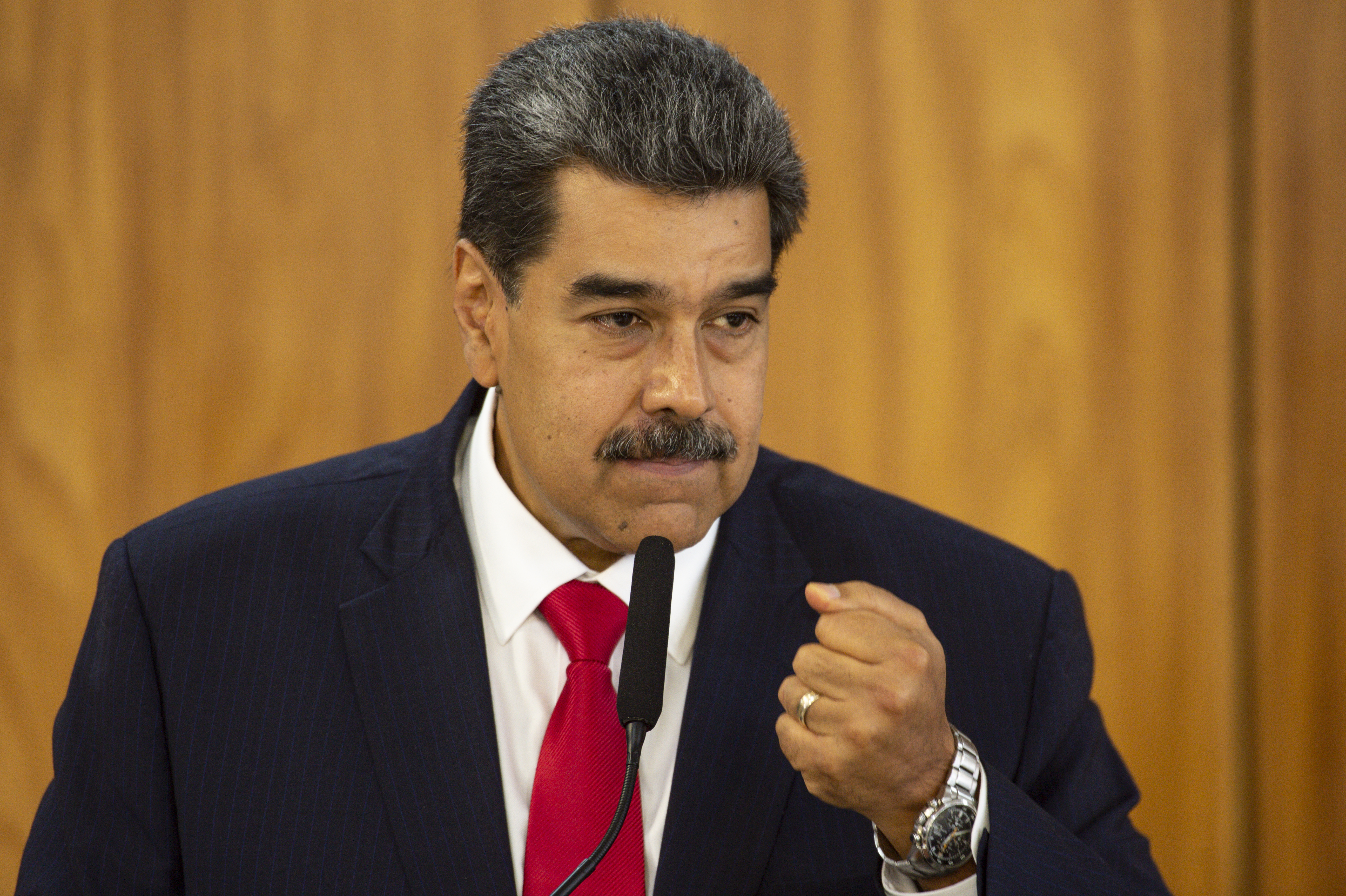 Imagem de Venezuela ativa plano militar em resposta aos EUA e fala em “resistir pelo tempo que for necessário”