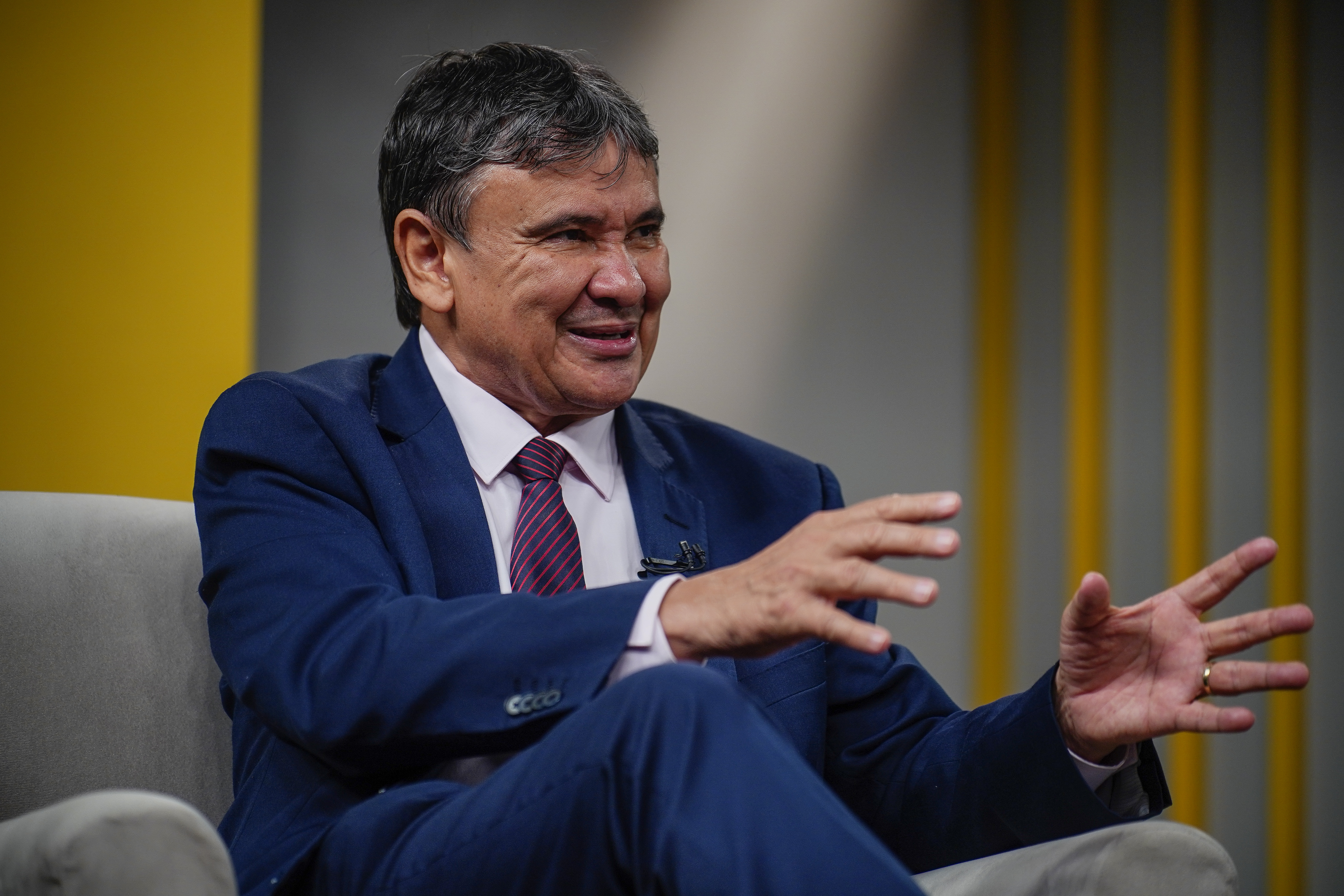 Imagem de Ministro admite erro político do governo Lula na articulação com o Congresso