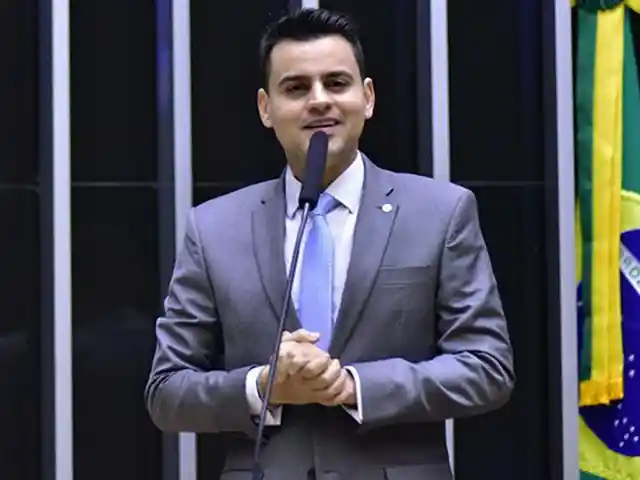 Imagem de Deputado recua de emenda para Expocrato após investigação sobre destinação de recursos