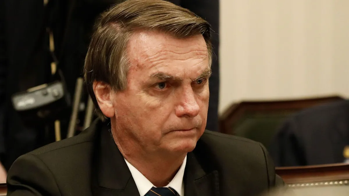 Imagem de Bolsonaro aciona STF contra Janones após ser chamado de “ladrão”