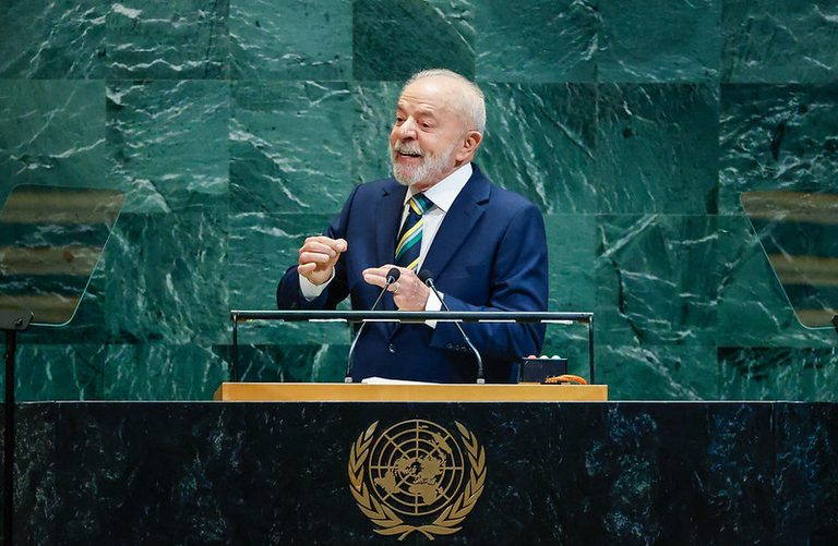 Imagem de Com medo de ser humilhado, Lula deve conversar por telefone ou vídeo com Trump