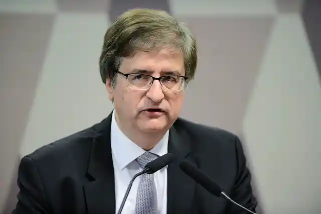 Imagem de PGR pede rejeição de recurso de Bolsonaro contra restrição de visitas